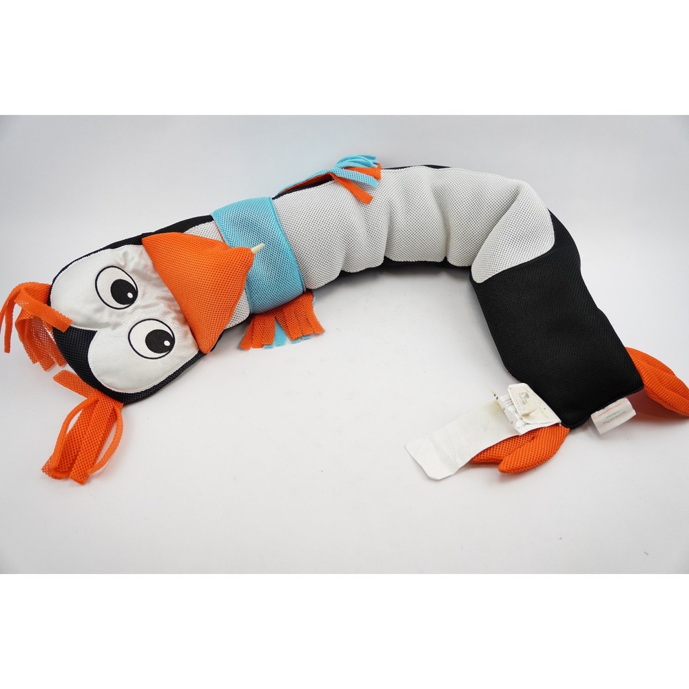 VGC Comfort Research Zzoodle Pool Noodle Mesh Float Water Squirt Toy Penguin‎